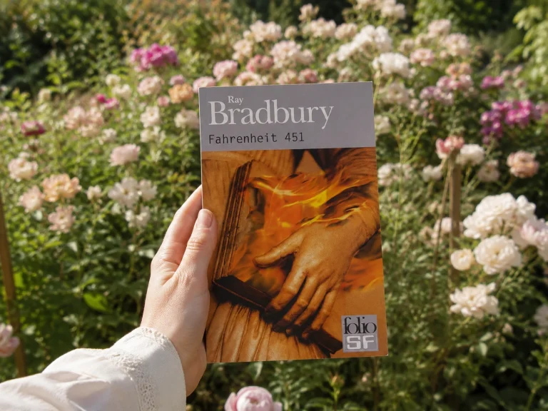 Avis lecture sur le roman de science-fiction Fahrenheit 451 de Ray Bradbury